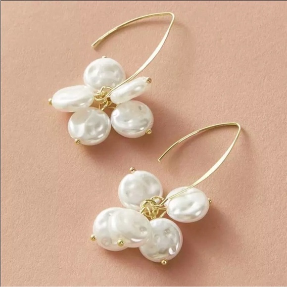 Anthropologie Jewelry - New! Freshwater Pearl Gold Drop Earrings (1070) NWOT